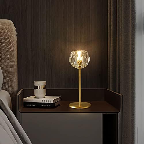 2023 Legújabb Népszerű Skandináv Modern H65 Réz Asztali Lámpa Fény Luxus Kristály Asztali Lámpa G9 Éjjeliszekrényen Este
